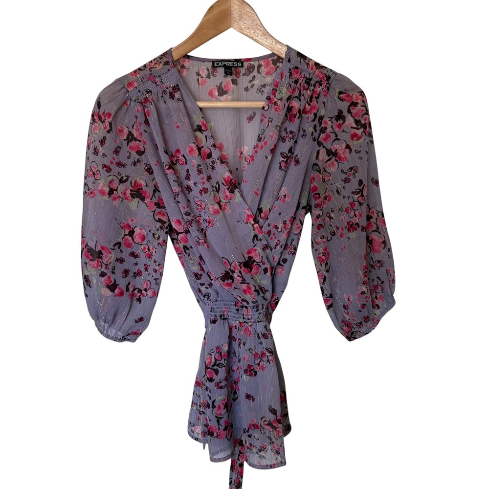 Express Wrap Top Women XS Purple Floral Excellent Metallic Smocked V-Neck 3/4 Sl
